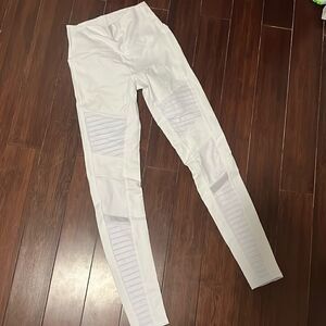 Alo White Moto Legging - Size Small - Worn Once - Excellent Condition